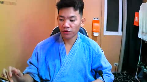 riiichie12 online show from December 16, 6:14 pm