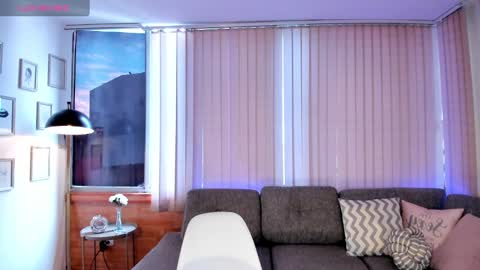 Riley leen online show from February 8, 5:18 pm