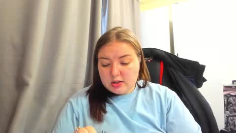 rina16 online show from November 4, 10:27 am