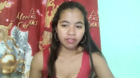 Snapshot of rinah856024 chatting on March 9, 8:07 am rinah856024 online show from March 9, 8:07 am