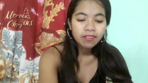 Snapshot of rinah856024 chatting on February 26, 4:52 am rinah856024 online show from February 26, 4:52 am