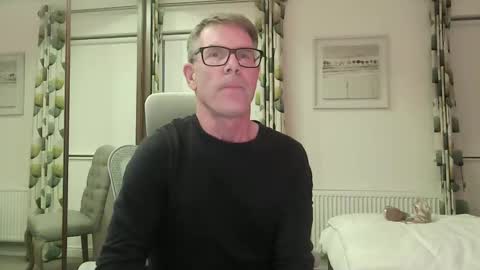 Rob online show from September 27, 7:00 pm