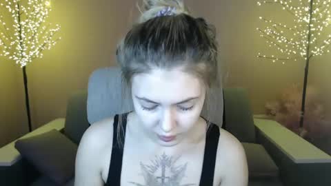 ritaneer online show from December 25, 9:02 am