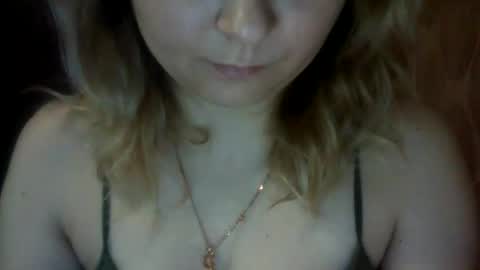 RiveraMaureen online show from January 24, 6:24 am