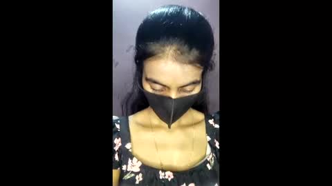 riya_malik online show from May 23, 10:00 am