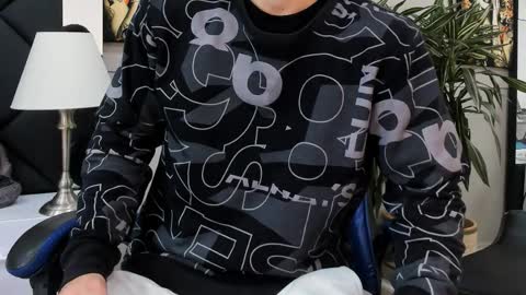 Roan Birkin online show from March 29, 7:26 pm