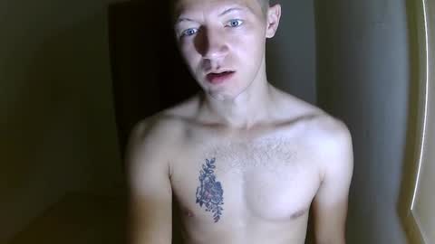 RoastingCorn online show from October 13, 6:37 am