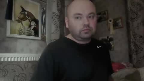 rob18997 online show from November 15, 12:56 am