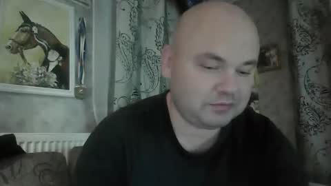 rob18997 online show from November 2, 3:56 pm