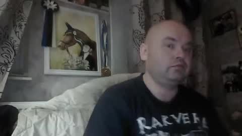 rob18997 online show from November 6, 9:40 pm