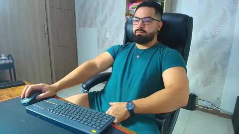 Robby online show from November 6, 11:41 pm