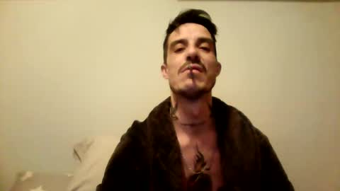 rober777xxl online show from December 2, 8:28 pm