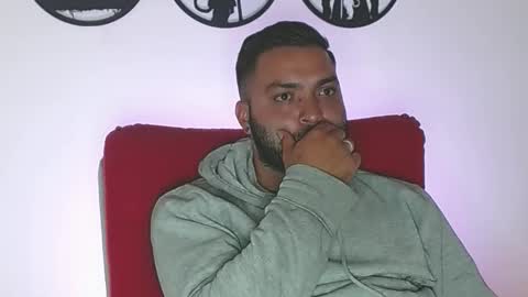 Stiven - online show from March 27, 6:19 am