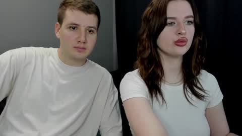 Lisa and Robert  i am online all days 900 am GMT3   online show from January 27, 9:13 am