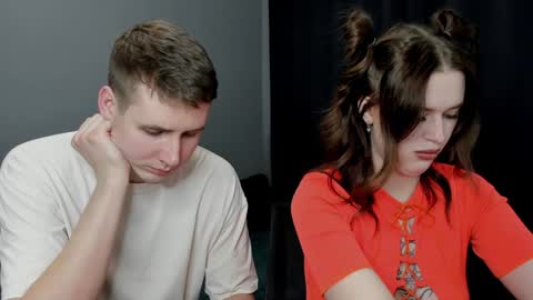 Lisa and Robert  i am online all days 900 am GMT3   online show from January 16, 5:53 am