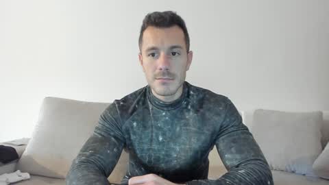 roberto4ever online show from February 6, 1:54 pm