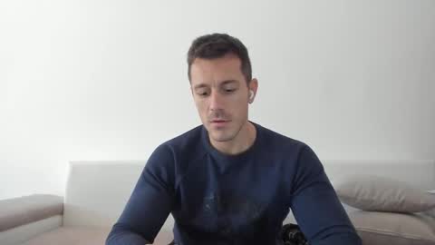 roberto4ever online show from February 9, 10:20 am