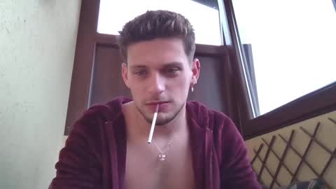 Roberto online show from February 15, 8:00 am