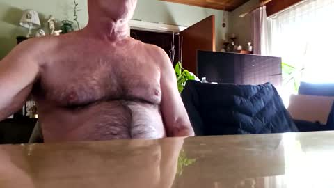 robke1966 online show from March 19, 7:14 am