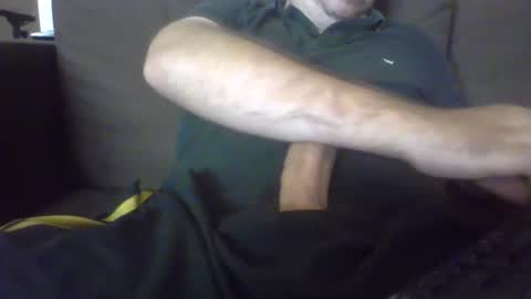 Snapshot of robmutant chatting on September 18, 7:51 pm robmutant online show from September 18, 7:51 pm