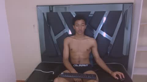 ROCCO  online show from October 27, 7:25 pm