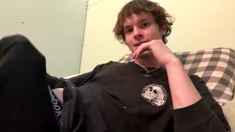 rockeylo99 online show from November 12, 11:40 pm