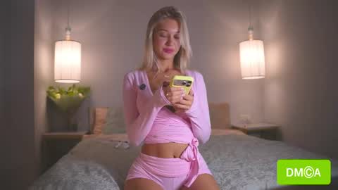 rodeo_drive online show from June 11, 7:34 pm