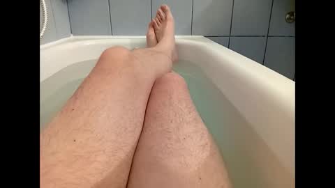 F online show from April 11, 8:24 pm