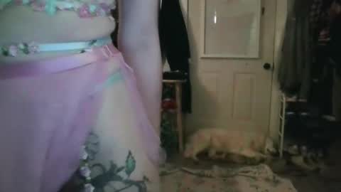 Longrodhotmomma online show from May 10, 2:18 am