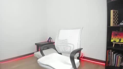 Roff Lust online show from February 16, 3:04 am