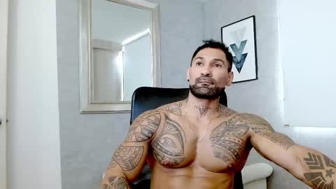 Snapshot of rogers_p chatting on September 8, 3:22 pm Rogers online show from September 8, 3:22 pm