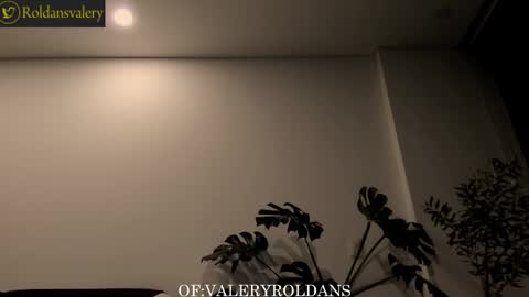 Snapshot of roldansvalery chatting on March 7, 3:08 am Valery Roldans online show from March 7, 3:08 am