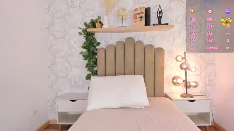   online show from September 24, 12:01 pm