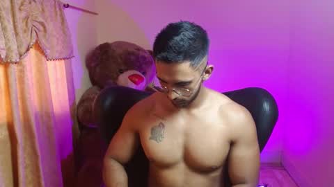 Roman online show from January 18, 9:13 pm