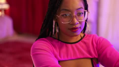 Is A Belle online show from October 9, 12:16 am