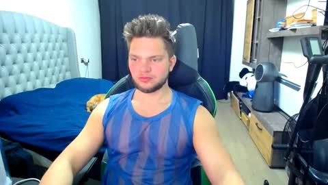 romantic_twunk online show from October 21, 2:27 am