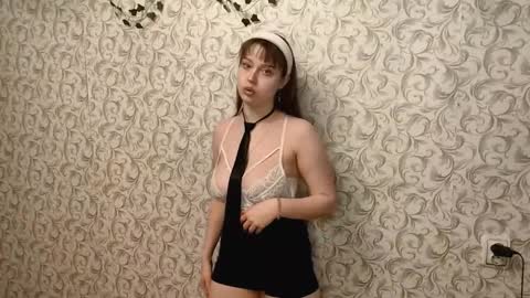 Alya online show from January 15, 11:30 am