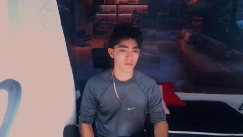 Romeo online show from December 2, 8:51 pm