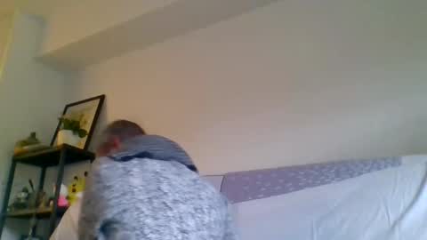 Snapshot of ronbig8inch chatting on October 11, 7:24 am ronbig8inch online show from October 11, 7:24 am