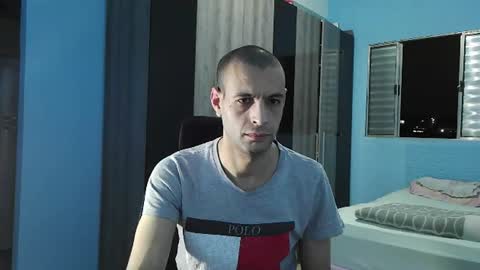 ronny online show from August 5, 9:23 pm