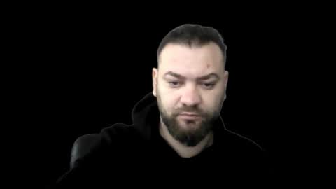 room21x online show from December 1, 6:33 am