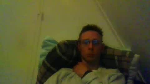 rororober online show from March 9, 6:34 pm