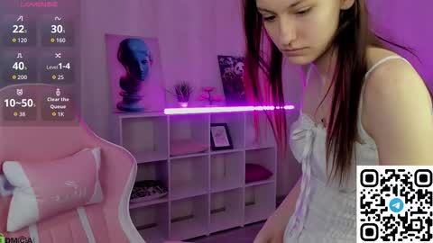 Viola online show from March 25, 8:54 am