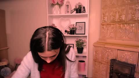 Rose online show from April 11, 7:45 am