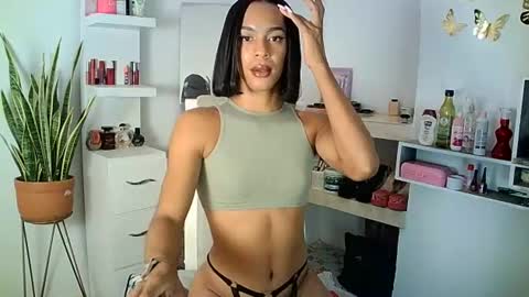 Rosalinda online show from March 11, 1:16 am