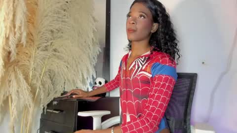 rosaly_rodman online show from March 30, 7:14 pm