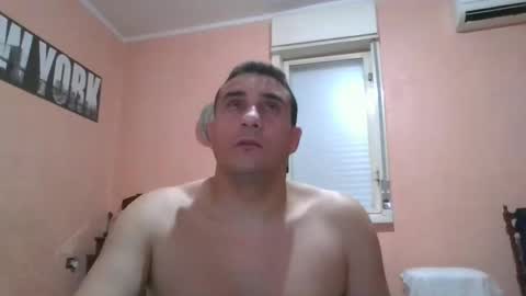 Snapshot of rosario1212 chatting on January 4, 11:48 pm Rosario online show from January 4, 11:48 pm