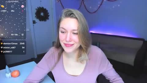 Rose but u can call me princess online show from December 21, 9:10 pm