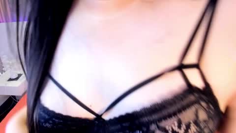 Snapshot of rose_nova_ chatting on February 25, 12:27 pm Rose 3 online show from February 25, 12:27 pm