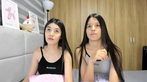 Rose y Miah online show from April 16, 2:33 am